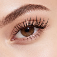 KEYYOU Aurora lash clusters for a subtle, natural-looking lash enhancement